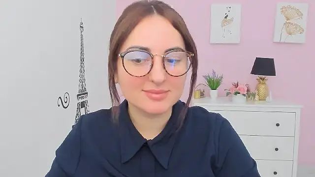 NoraSimons online show from March 11, 5:23 am