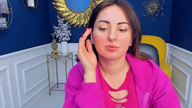 NoraSimons online show from March 24, 6:13 am