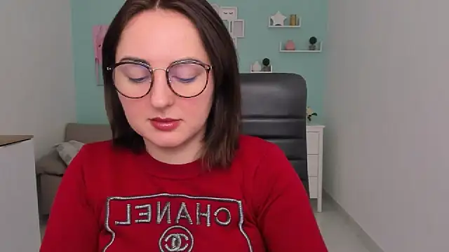 NoraSimons online show from March 13, 5:34 am