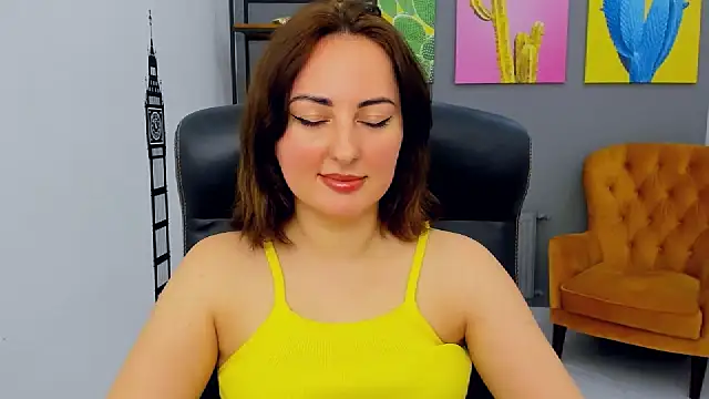 NoraSimons online show from April 1, 5:20 am