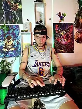 AlickBeliel online show from February 9, 1:42 pm