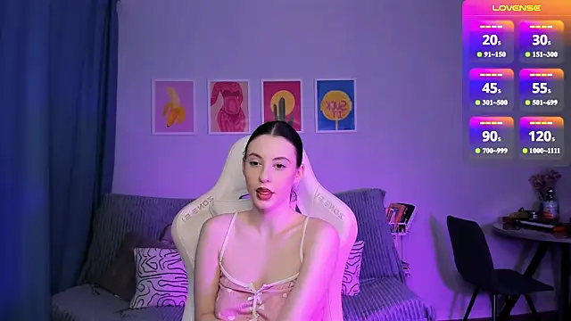 Snapshot of Baby_Annabelle chatting on November 16, 8:57 pm Baby Annabelle online show from November 16, 8:57 pm