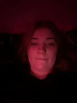 Snapshot of Emily_Sweety__ chatting on October 27, 3:35 pm Emily Sweety   online show from October 27, 3:35 pm