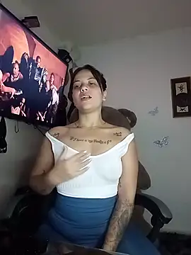 tattyHot95 online show from May 15, 7:23 pm
