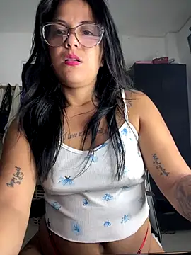 tattyHot95 online show from December 22, 12:33 am