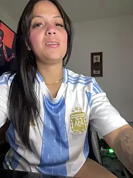 tattyHot95 online show from March 15, 12:50 am