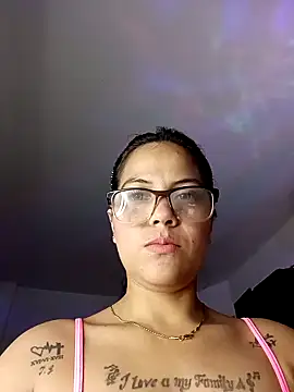 tattyHot95 online show from March 3, 12:45 pm