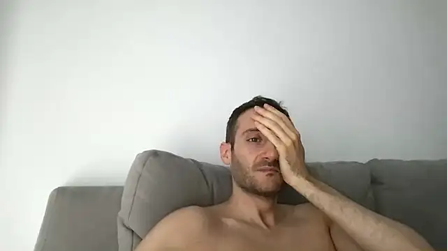 LukaShyGuy online show from July 18, 9:07 am