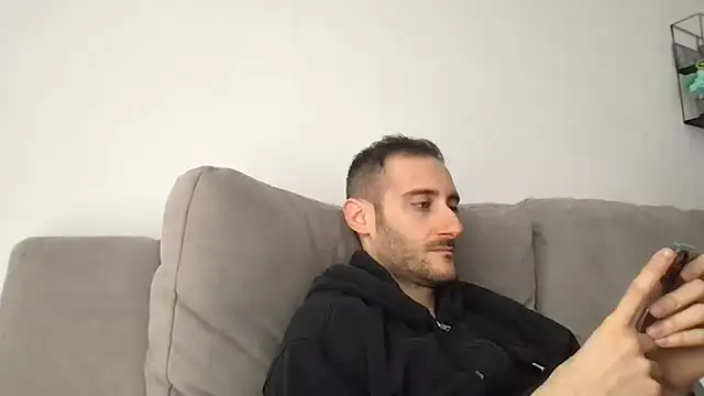 LukaShyGuy online show from March 5, 11:51 am