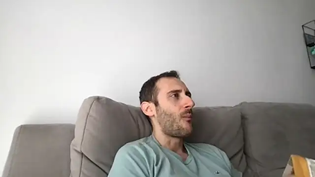 LukaShyGuy online show from June 4, 9:14 am