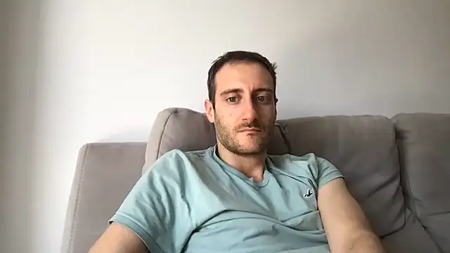 LukaShyGuy online show from June 7, 10:31 am