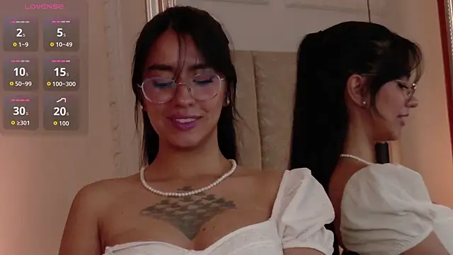 Penelope-Cross online show from December 3, 3:11 pm