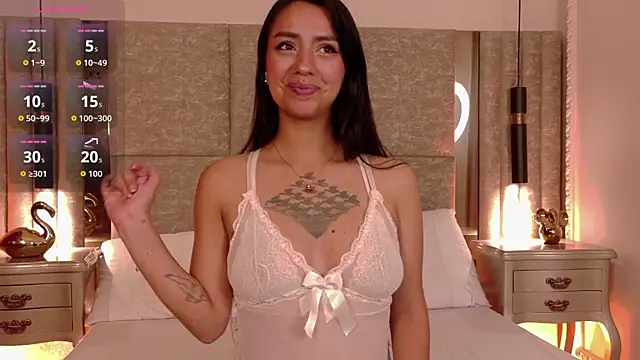 Penelope-Cross online show from November 3, 8:12 pm