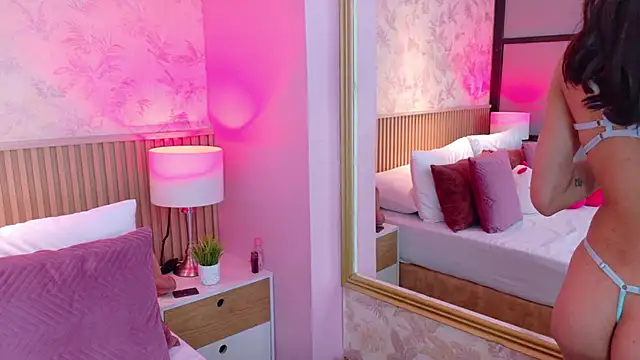 AdelineJhones online show from February 11, 2:28 pm