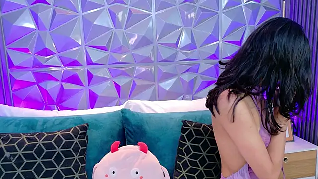AdelineJhones online show from May 4, 2:31 pm
