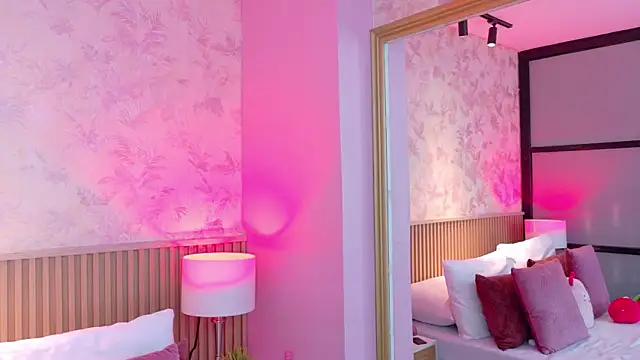 AdelineJhones online show from February 10, 8:30 pm