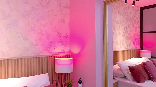 AdelineJhones online show from March 7, 2:44 pm