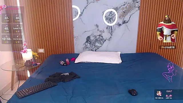 rosselyn  online show from April 16, 1:01 pm