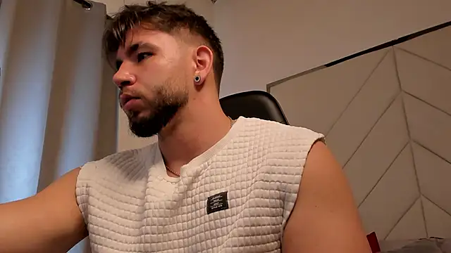 JACKSON STIFLER online show from March 27, 12:50 pm