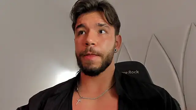 JACKSON STIFLER online show from March 25, 12:15 pm