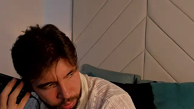 JACKSON STIFLER online show from March 9, 10:46 pm