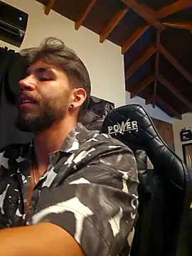 JACKSON STIFLER online show from November 22, 8:29 pm