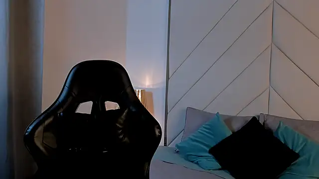 JACKSON STIFLER online show from March 13, 1:21 am