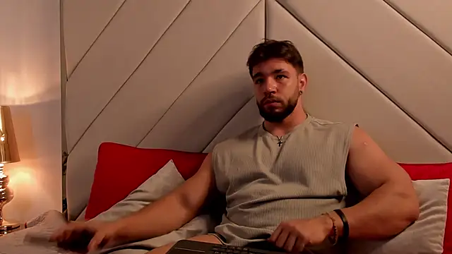 JACKSON STIFLER online show from April 4, 12:34 pm