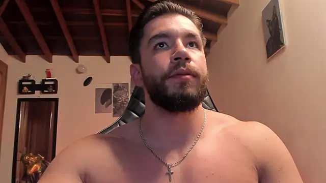 Snapshot of JACKSON_STIFLER chatting on April 20, 10:44 pm JACKSON STIFLER online show from April 20, 10:44 pm