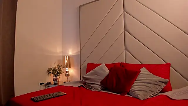 JACKSON STIFLER online show from April 2, 12:34 pm