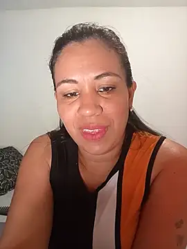 LeilaTaylor online show from October 24, 2:49 pm