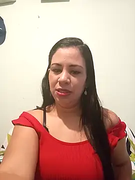 LeilaTaylor online show from November 22, 1:32 pm