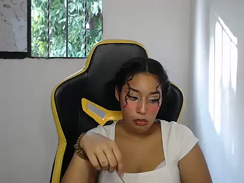 emily stars1 online show from November 26, 8:42 pm