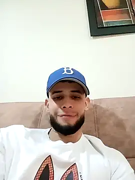 Snapshot of Maxcole_07 chatting on October 25, 7:58 pm Maxcole 07 online show from October 25, 7:58 pm