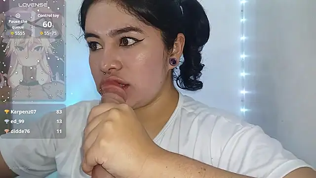 Magic Alicee  online show from February 16, 2:21 am