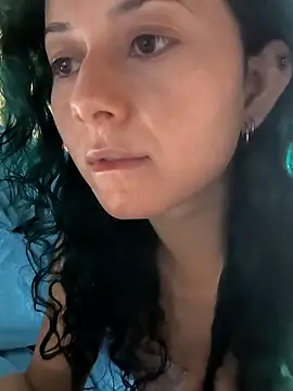 Meiii27 online show from April 14, 3:50 pm