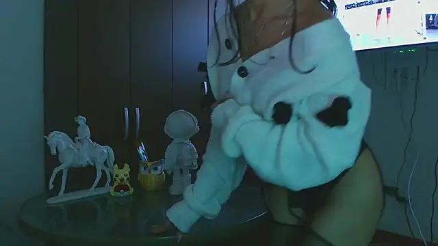 LissyM online show from November 11, 6:58 pm