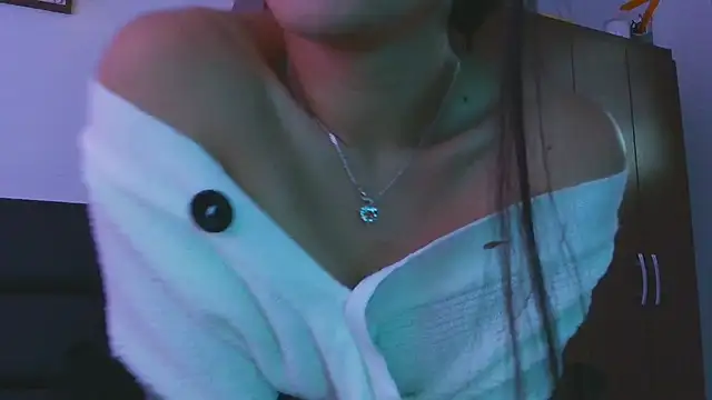 LissyM online show from November 28, 9:37 pm