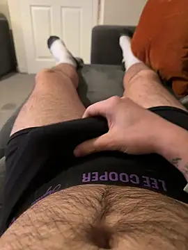 Snapshot of sevenisthemagicnum chatting on February 9, 8:51 pm sevenisthemagicnum online show from February 9, 8:51 pm