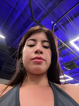 LisaMartinez34 online show from April 17, 10:12 pm