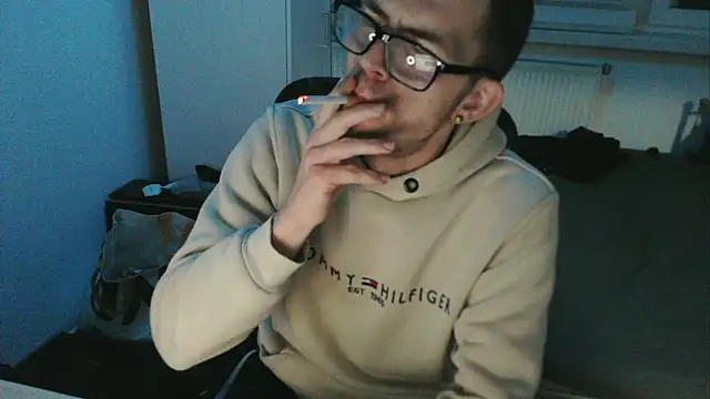 StephPra94 online show from February 12, 11:26 pm