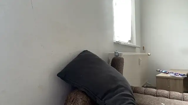 StephPra94 online show from May 9, 9:56 am