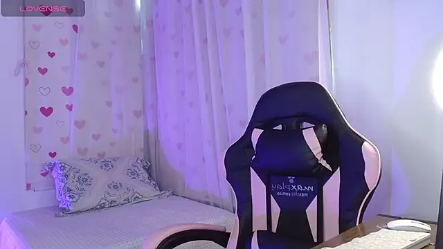 antonella ed online show from December 22, 7:25 pm