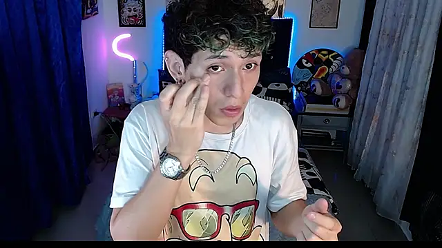 Yorsamm and friends online show from November 3, 9:02 am