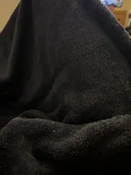 YoungNhorny2004 online show from October 21, 10:53 pm