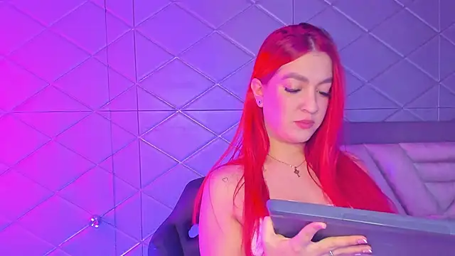 Ariianna Cooper online show from December 22, 8:58 am