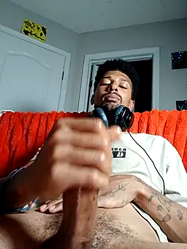 BigPrettyDick777 online show from January 10, 2:07 am