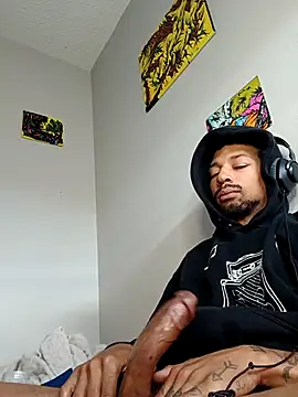 BigPrettyDick777 online show from February 26, 5:13 pm