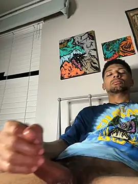 BigPrettyDick777 online show from April 7, 6:48 am