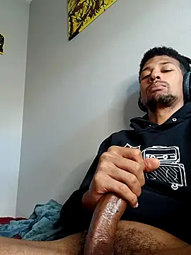 BigPrettyDick777 online show from March 20, 6:31 pm